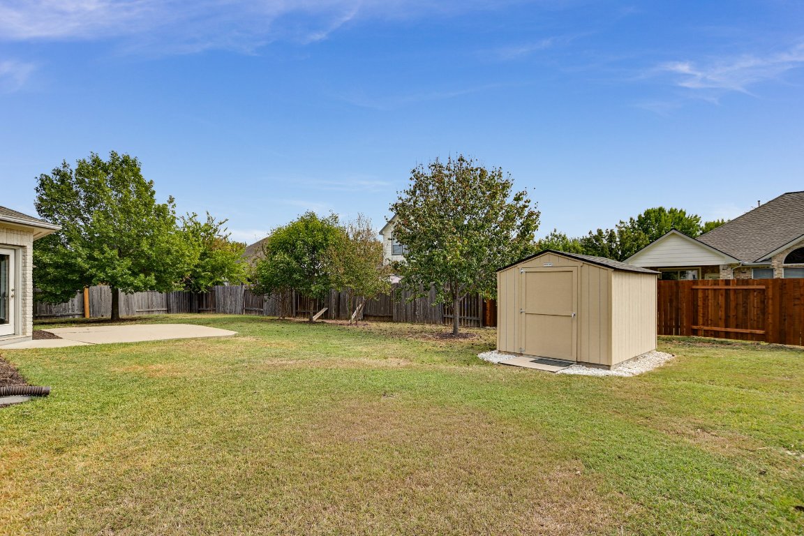 11705 Gold Run Cove Manor, TX 78653 - Photo 20 of 20 a view of a backyard