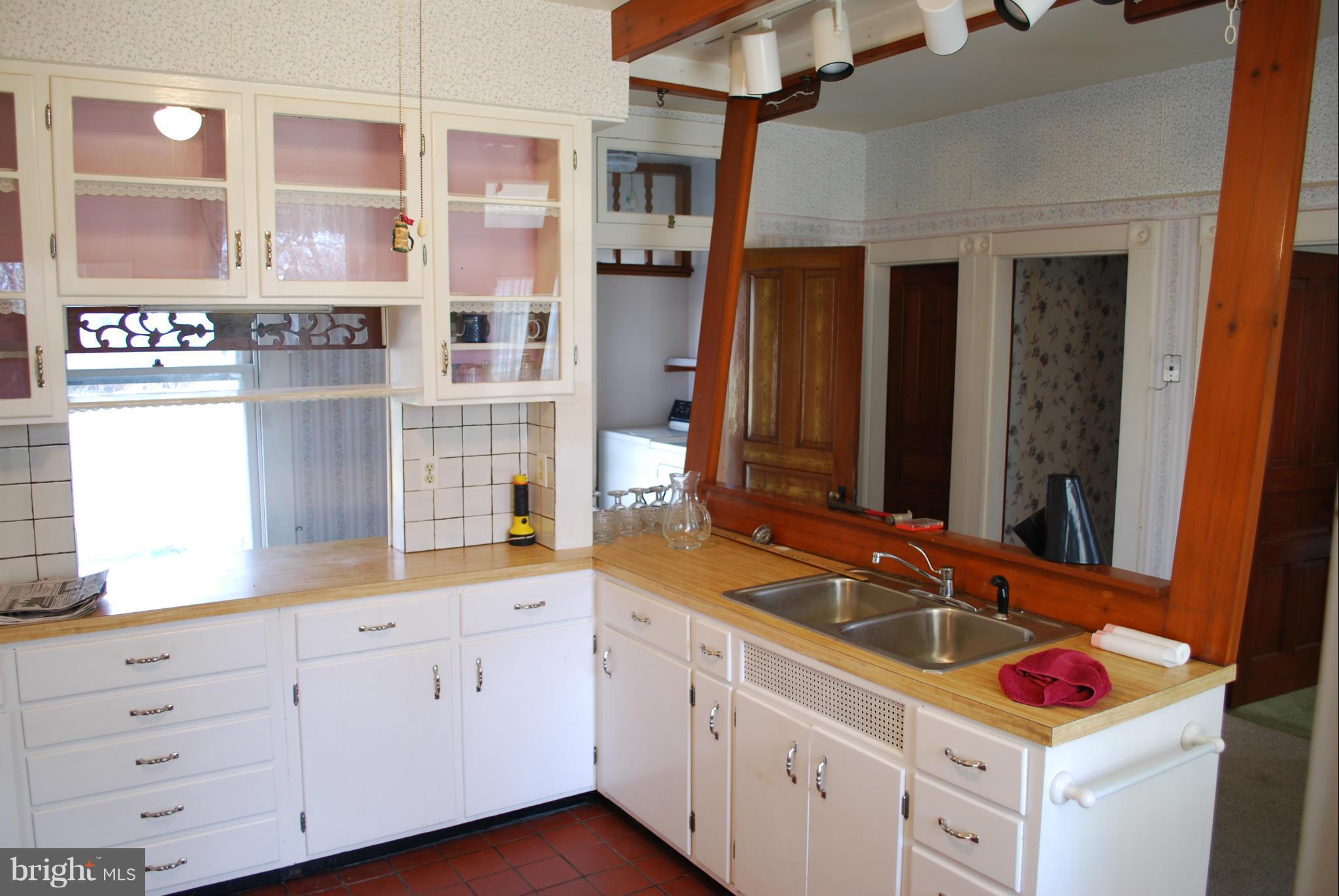 16006 Trenton Road Upperco, MD 21155 - Photo 11 of 28 Kitchen