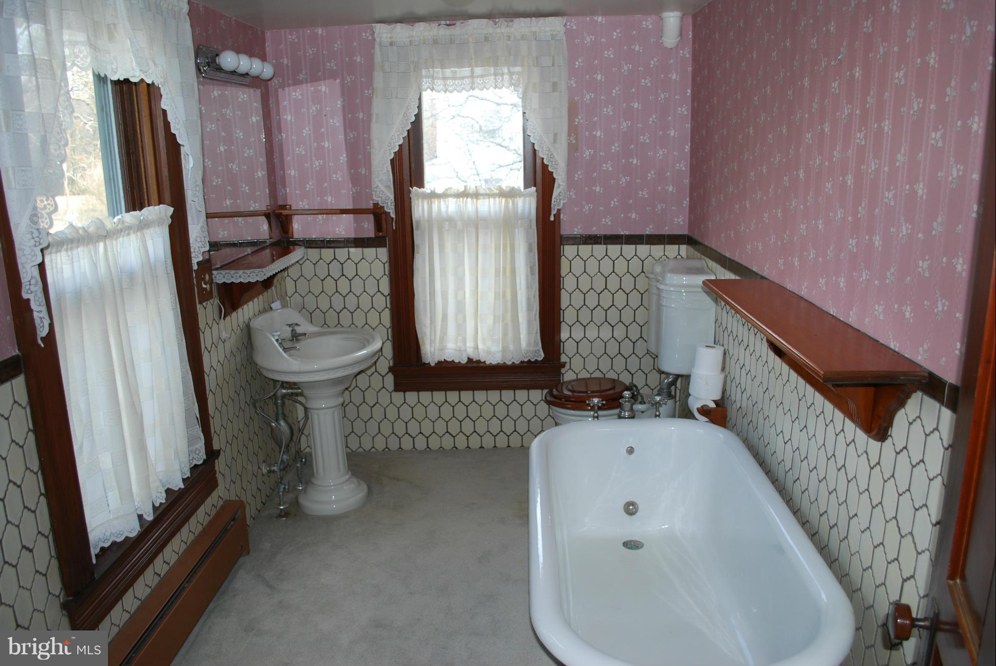 16006 Trenton Road Upperco, MD 21155 - Photo 20 of 28 Bath (Master)