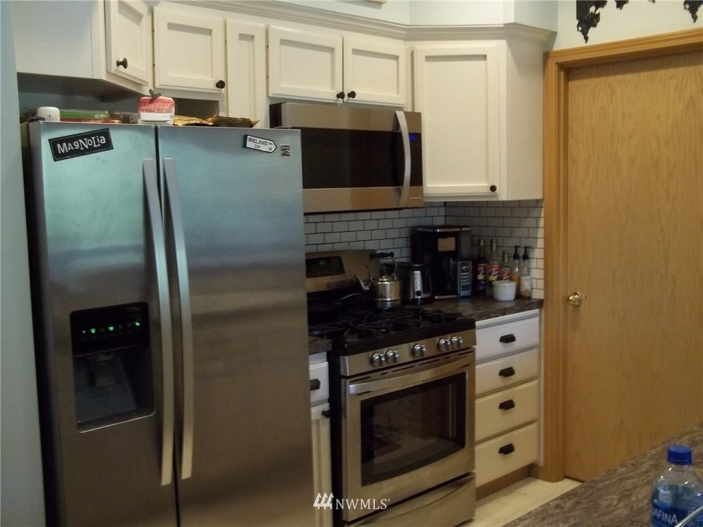 2210 Grade Road, Unit 10 Lake Stevens, WA 98258 - Photo 9 of 18 Gallery Image 9