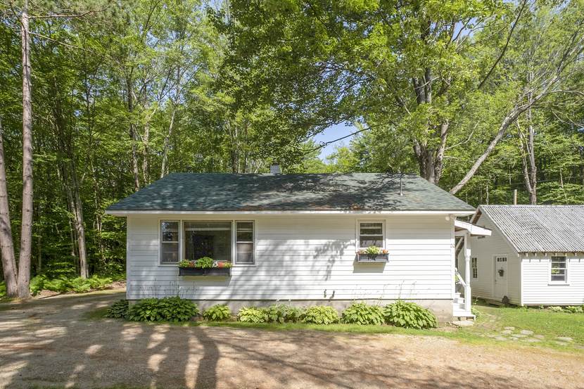 32 Old Center Harbor Road Meredith, NH 03253 - Photo 27 of 40 Gallery Image 27