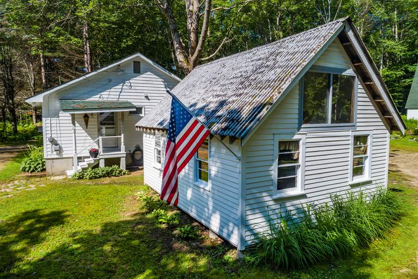 32 Old Center Harbor Road Meredith, NH 03253 - Photo 37 of 40 Gallery Image 37