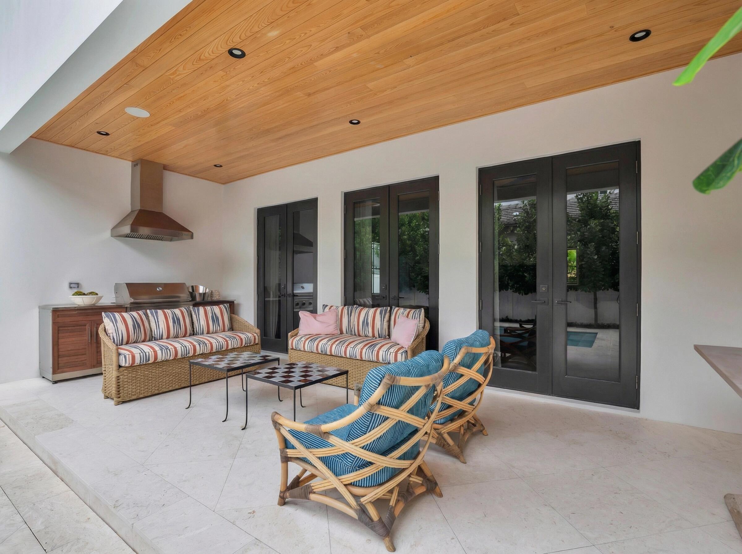 315 Avila Road West Palm Beach, FL 33405 - Photo 21 of 22 WebP Image