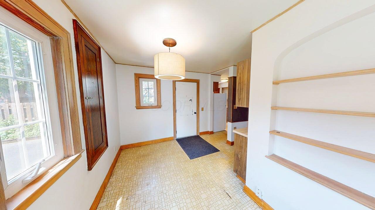 247 South Ardmore Road Columbus, OH 43209 - Photo 19 of 55 247 S Ardmore16