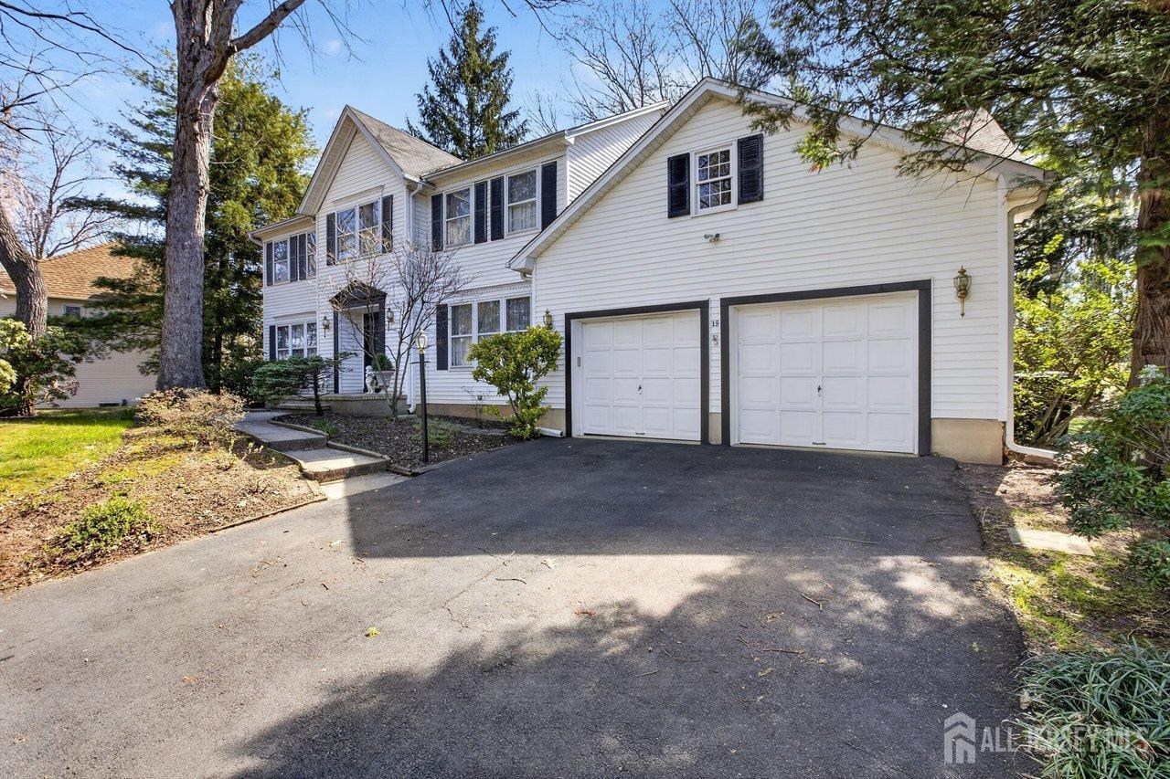 15 Cherokee Road East Brunswick, NJ 08816 - Photo 4 of 45