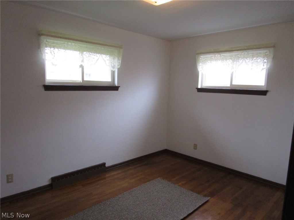 2753 Canfield Road Youngstown, OH 44511 - Photo 13 of 20 Bedroom 2
