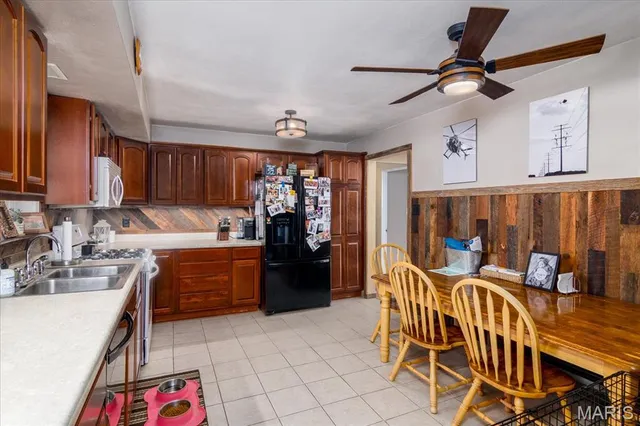 $189,000 | 907 North 3rd Street, Breese, IL 62230