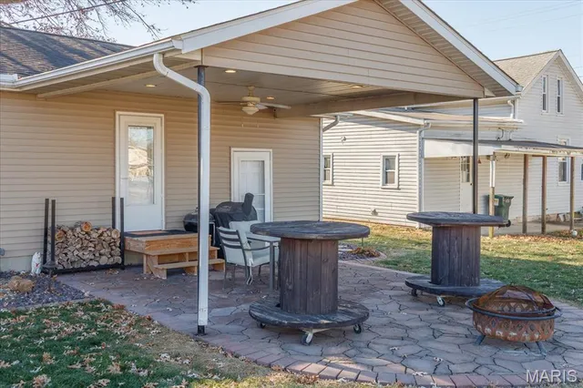 $189,000 | 907 North 3rd Street, Breese, IL 62230