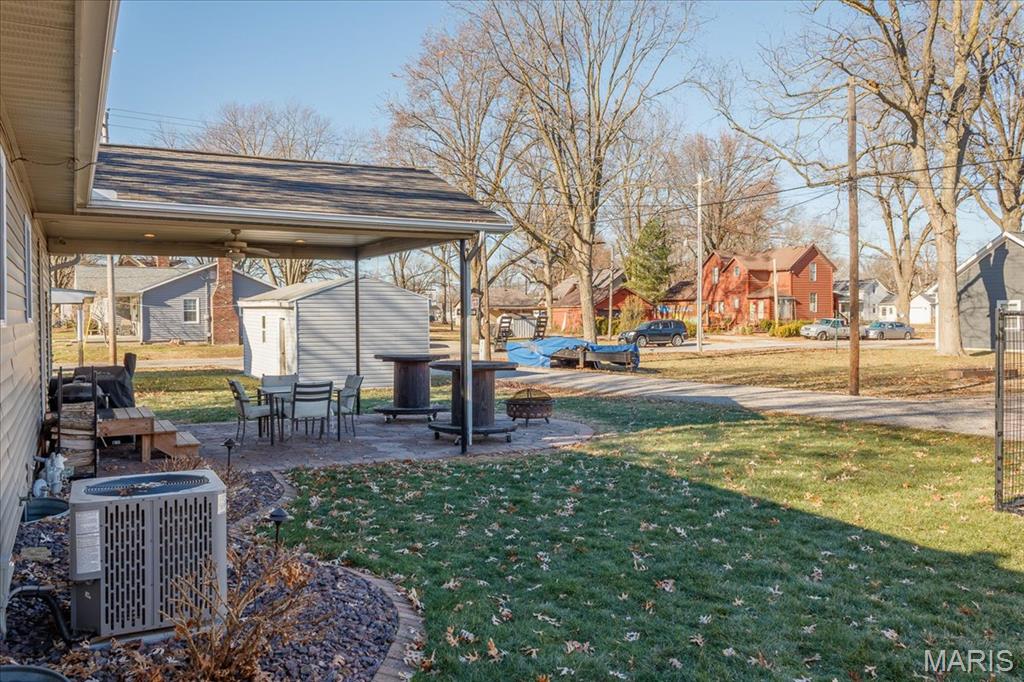 907 North 3rd Street Breese, IL 62230 - Photo 34 of 48