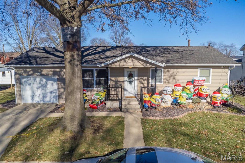 907 North 3rd Street Breese, IL 62230 - Photo 36 of 48