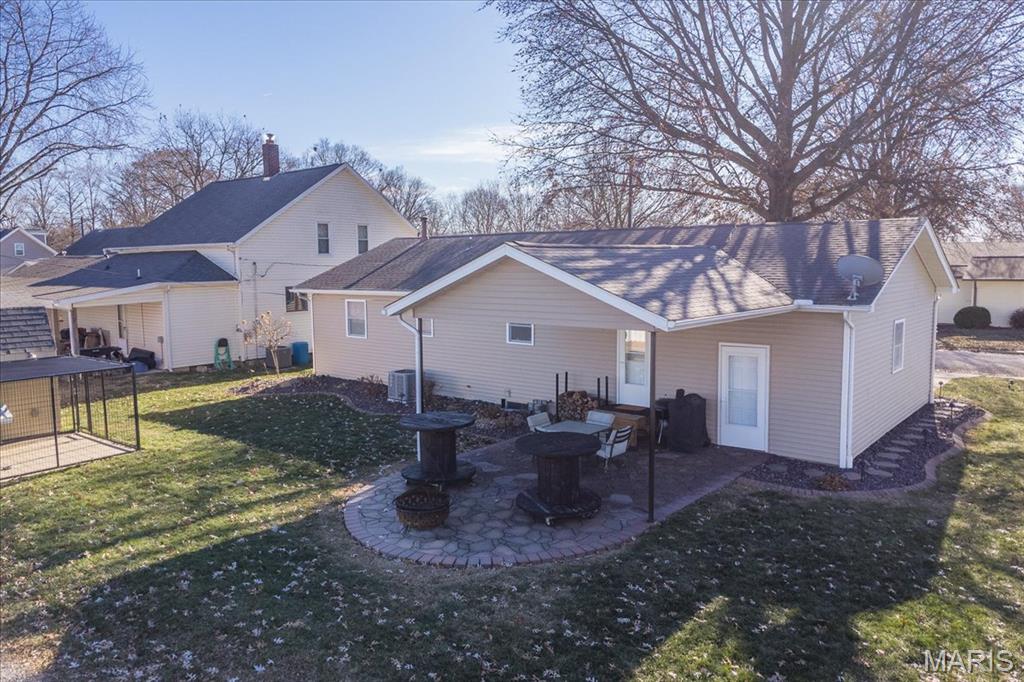 907 North 3rd Street Breese, IL 62230 - Photo 41 of 48