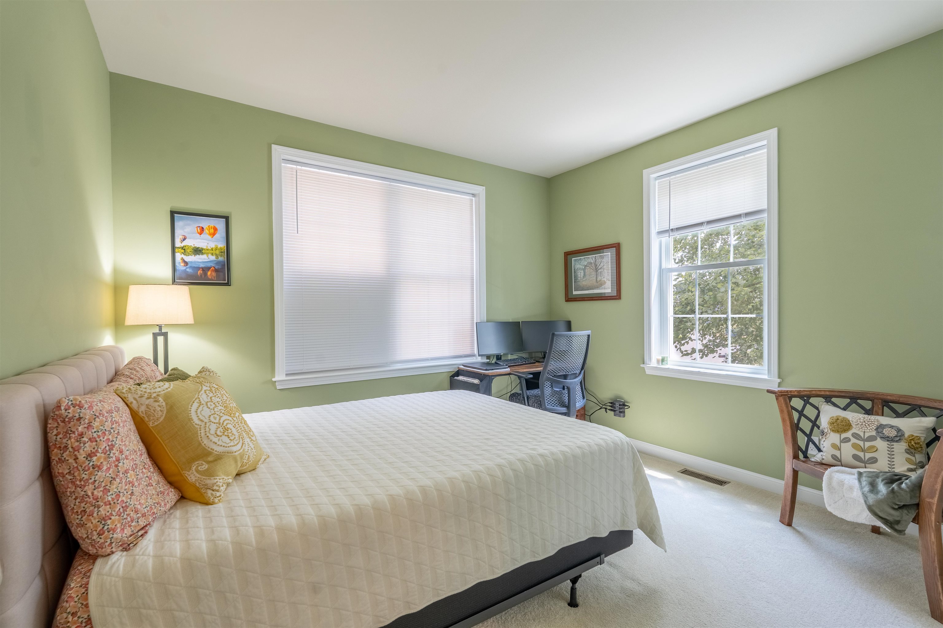 75 Springwood Way Manchester, NH 03102 - Photo 16 of 37 Gallery Image 16