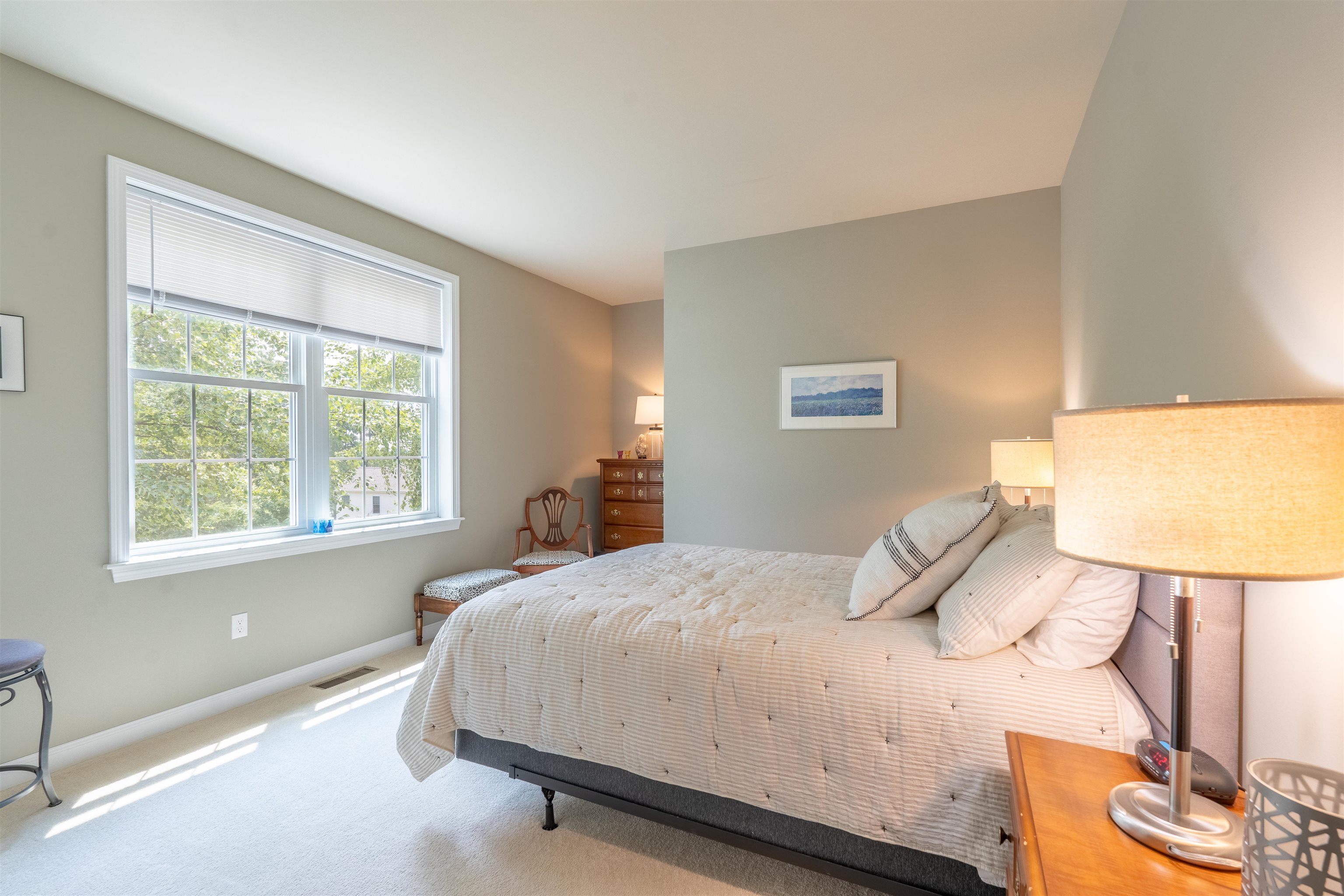 75 Springwood Way Manchester, NH 03102 - Photo 8 of 37 Gallery Image 8