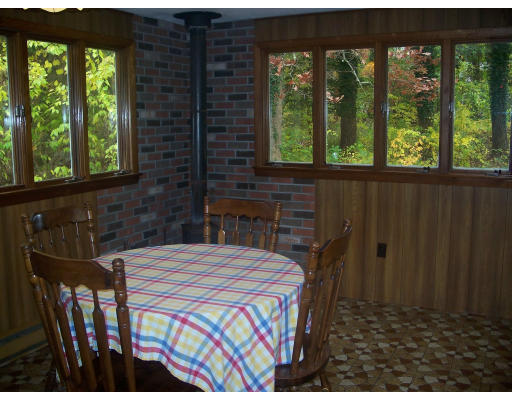 1 Lloyd Road North Reading, MA 01864 - Photo 4 of 6 Gallery Image 4