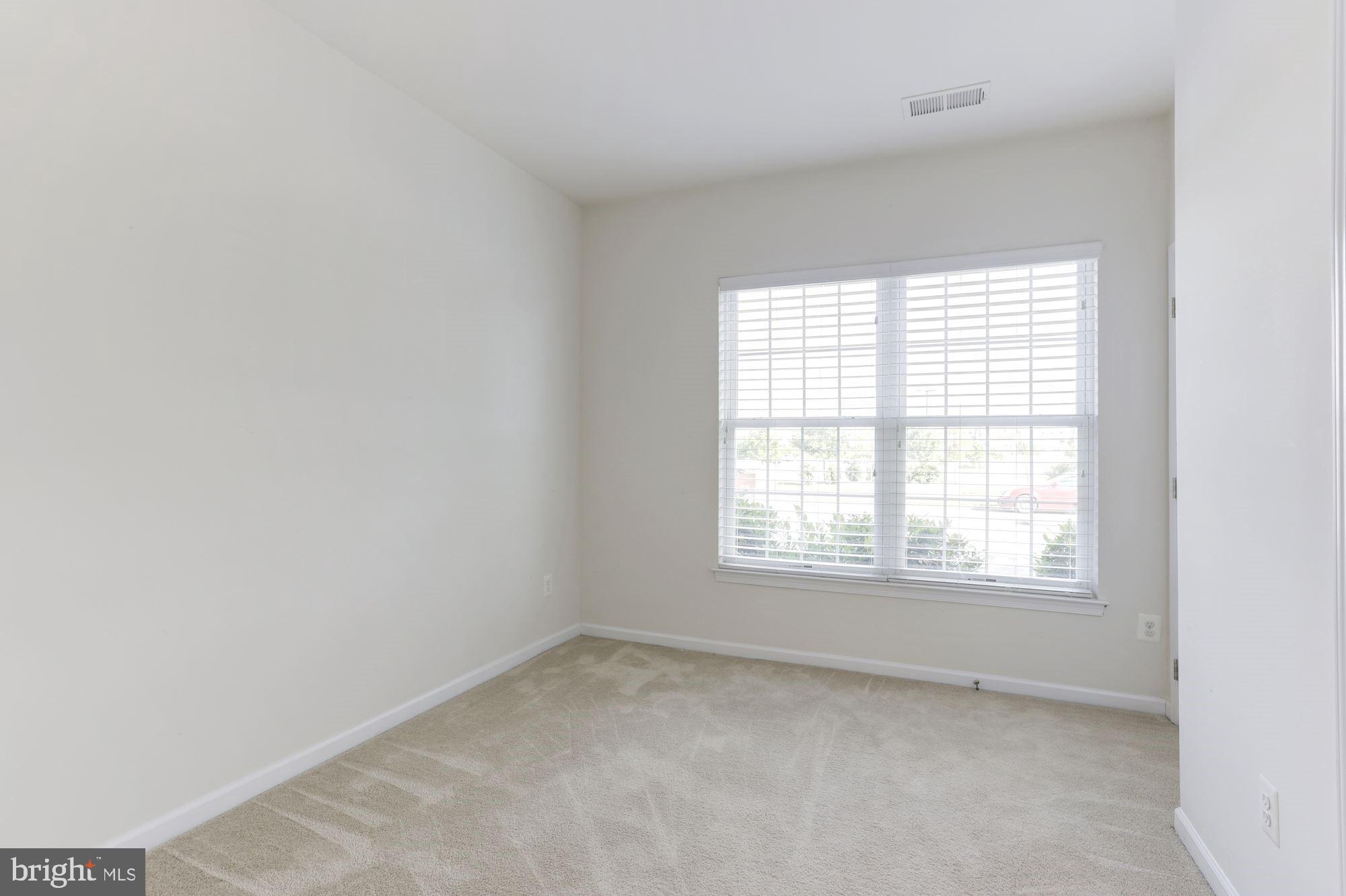 25005 Riding Center Drive Chantilly, VA 20152 - Photo 21 of 42 Gallery Image 21