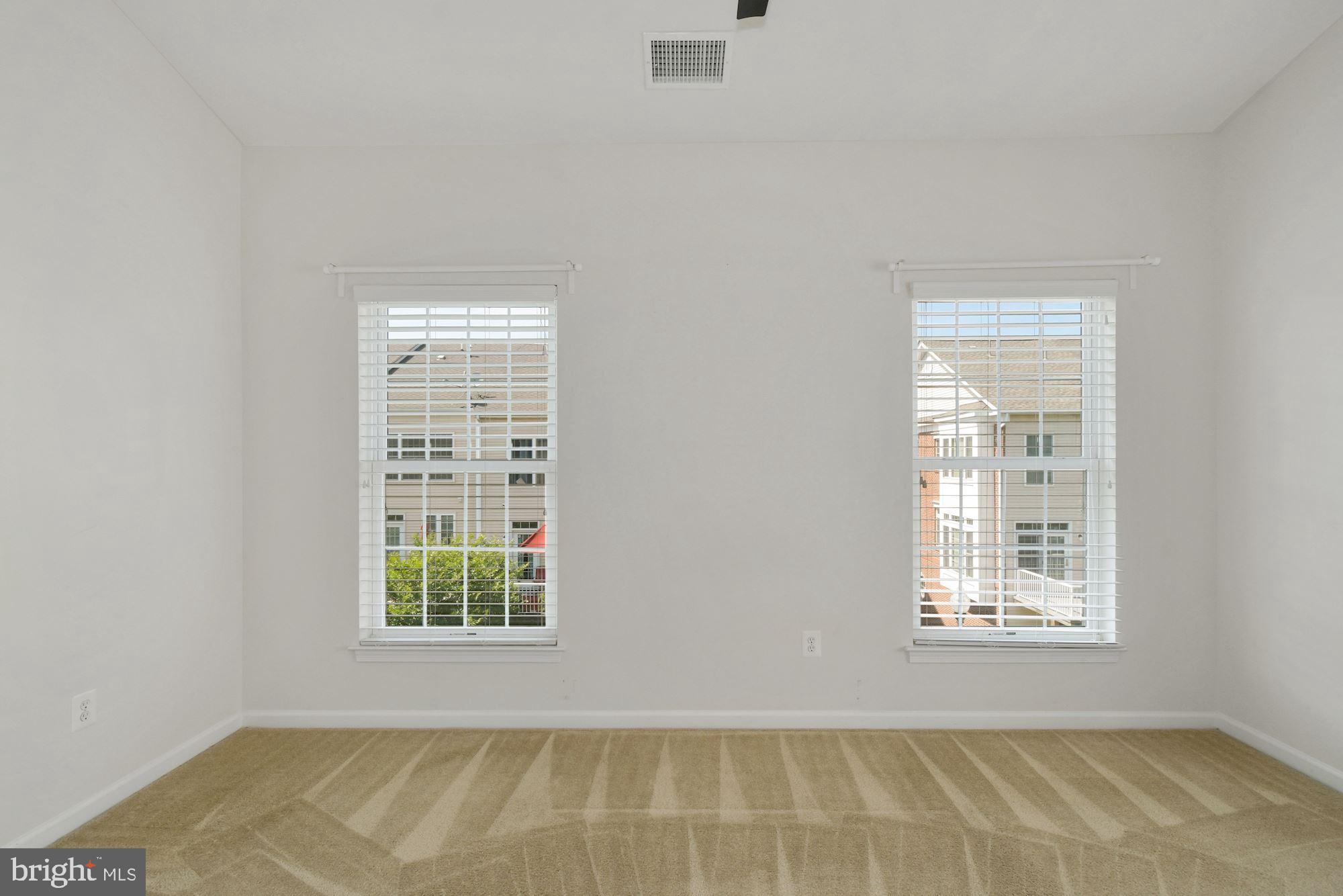25005 Riding Center Drive Chantilly, VA 20152 - Photo 25 of 42 Gallery Image 25