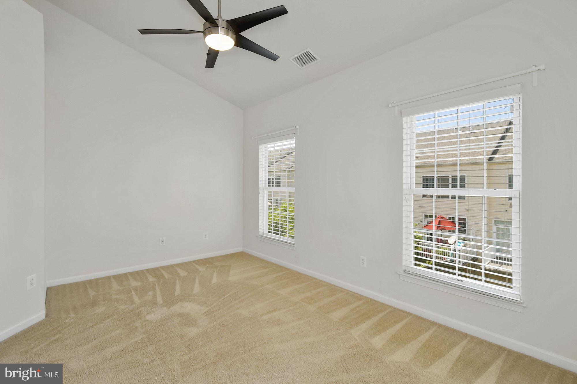 25005 Riding Center Drive Chantilly, VA 20152 - Photo 26 of 42 Gallery Image 26