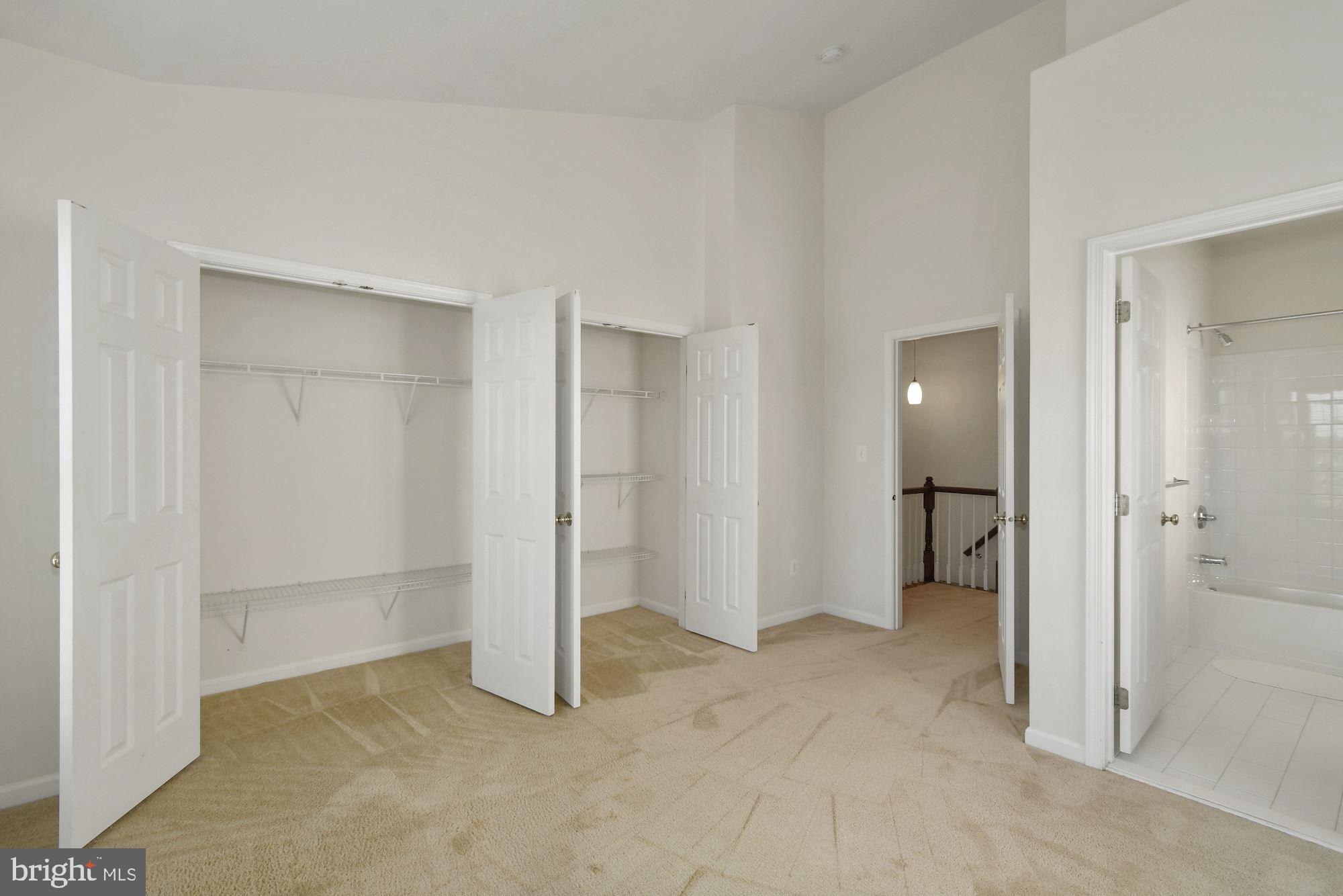 25005 Riding Center Drive Chantilly, VA 20152 - Photo 29 of 42 Gallery Image 29