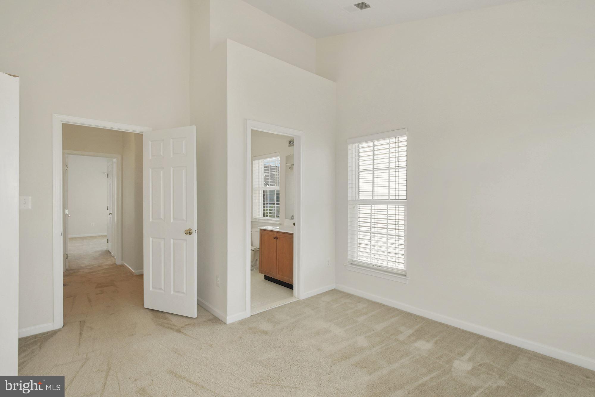 25005 Riding Center Drive Chantilly, VA 20152 - Photo 30 of 42 Gallery Image 30