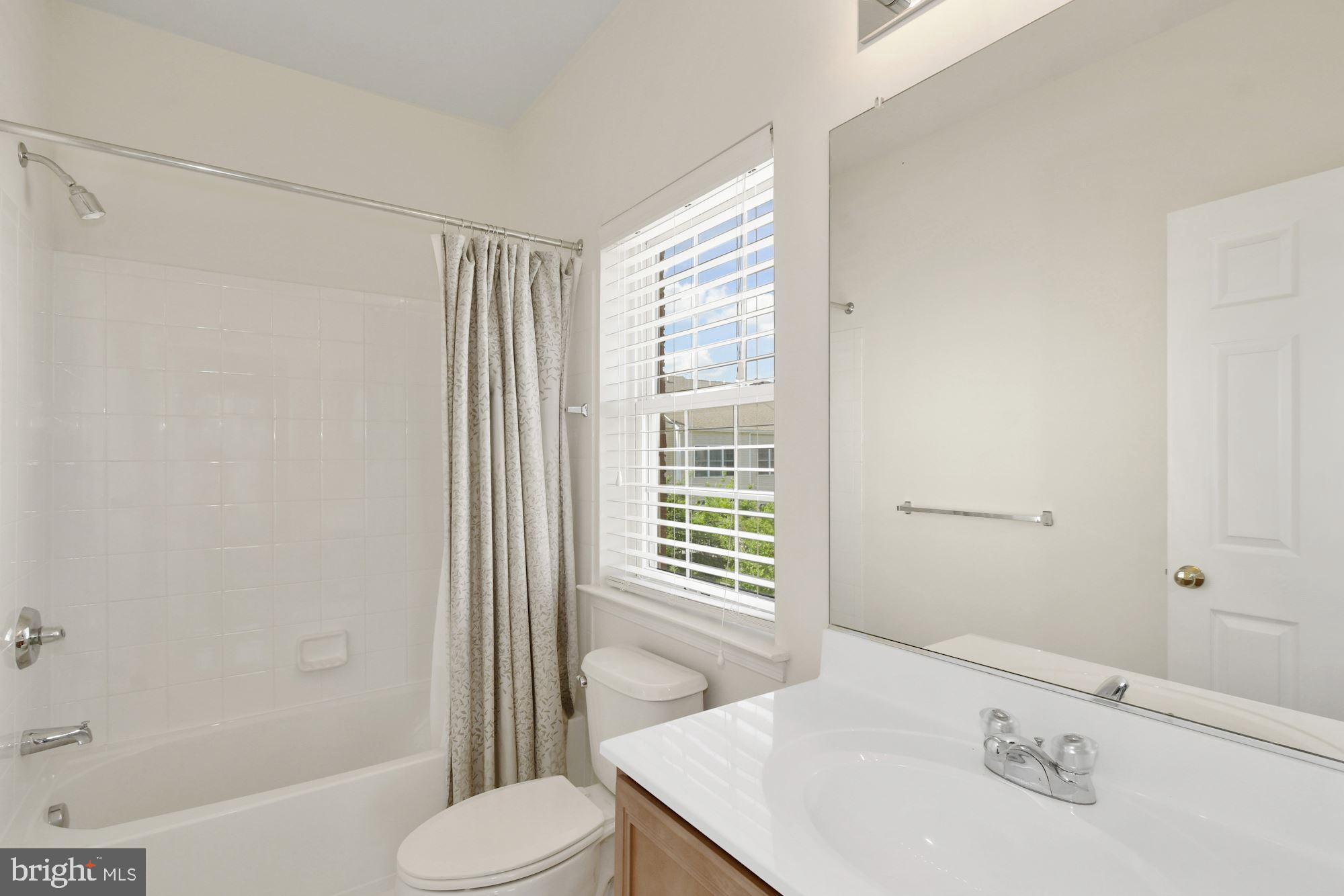 25005 Riding Center Drive Chantilly, VA 20152 - Photo 31 of 42 Gallery Image 31