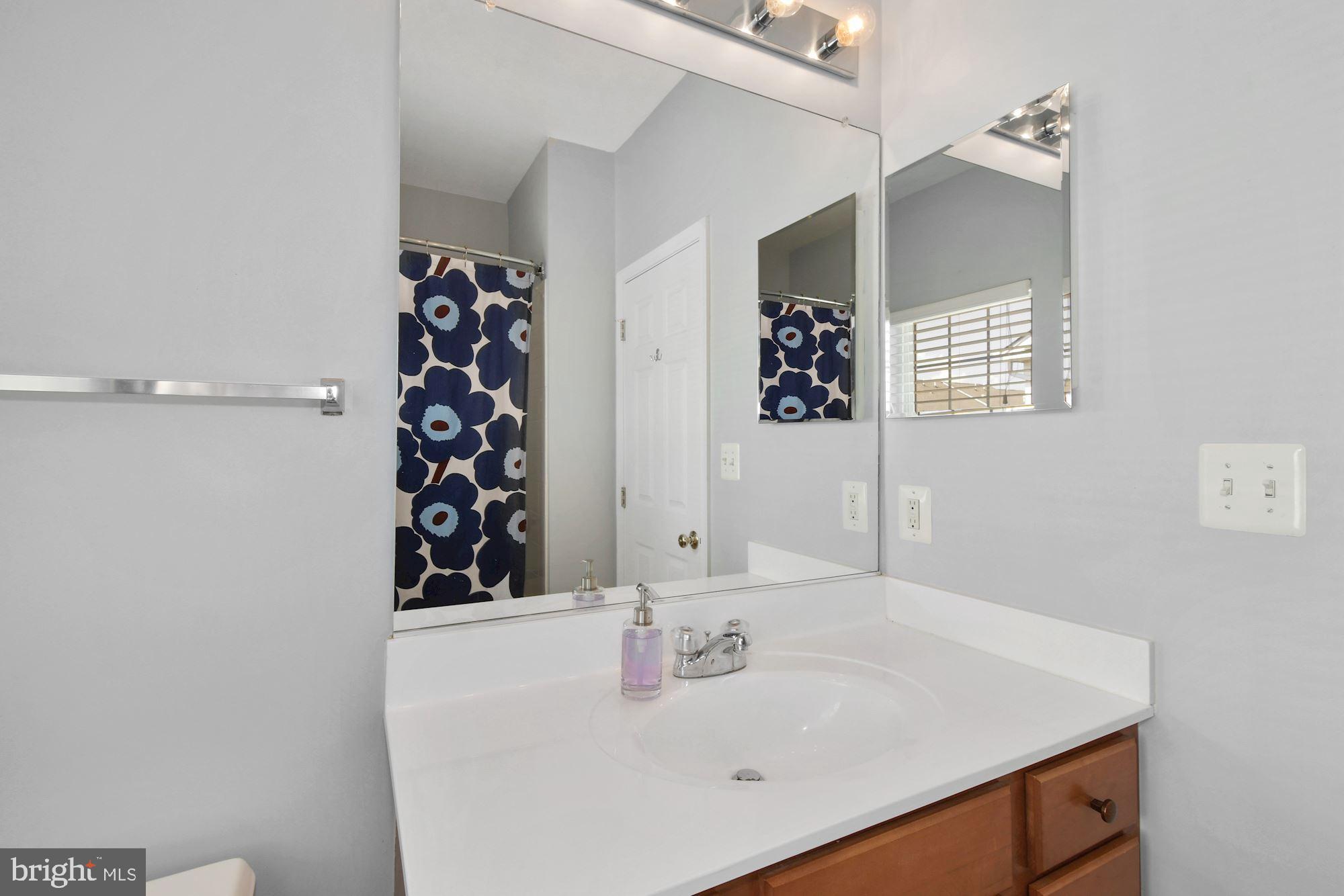 25005 Riding Center Drive Chantilly, VA 20152 - Photo 40 of 42 Gallery Image 40