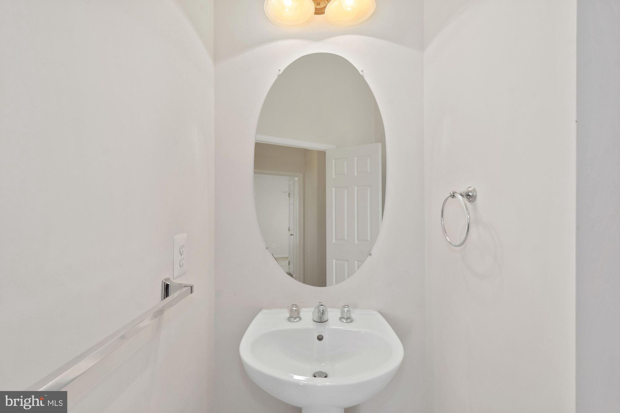 25005 Riding Center Drive Chantilly, VA 20152 - Photo 41 of 42 Gallery Image 41