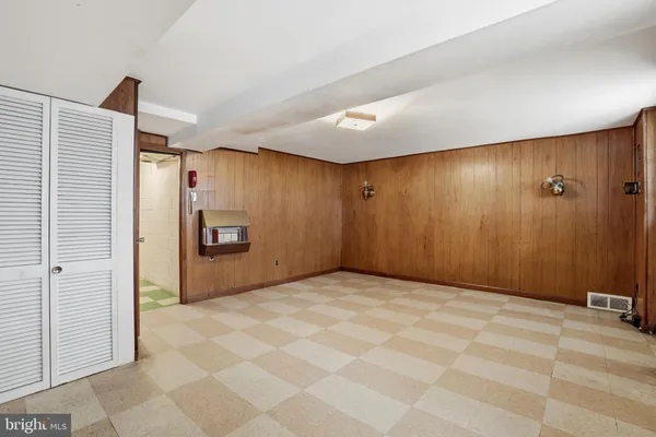 $275,000 | 3616 Bandon Drive, Philadelphia, PA 19154