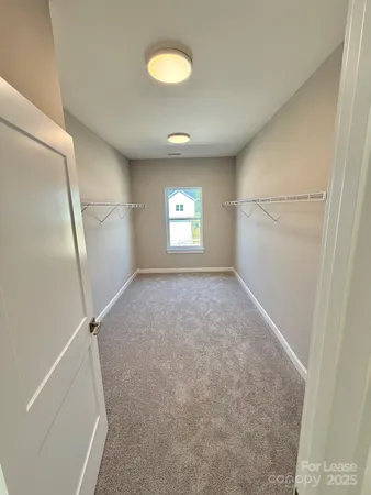 a view of empty room with window