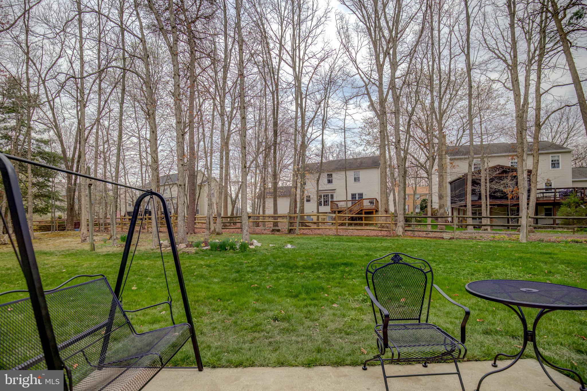 8921 Renshaw Court Springfield, VA 22153 - Photo 11 of 42 overlooks rear yard