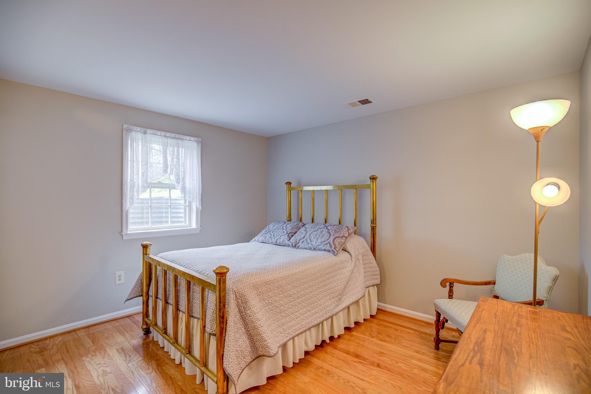 8921 Renshaw Court Springfield, VA 22153 - Photo 36 of 42 Bedroom #4