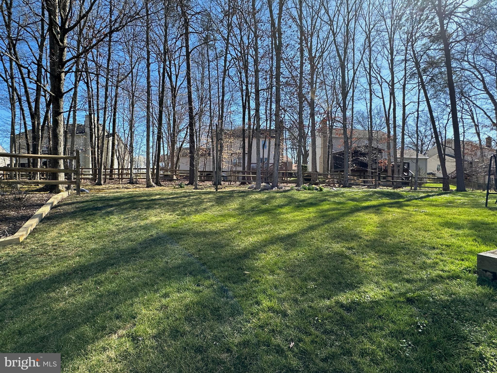 8921 Renshaw Court Springfield, VA 22153 - Photo 4 of 42 Rear yard backs to Trees for privacy