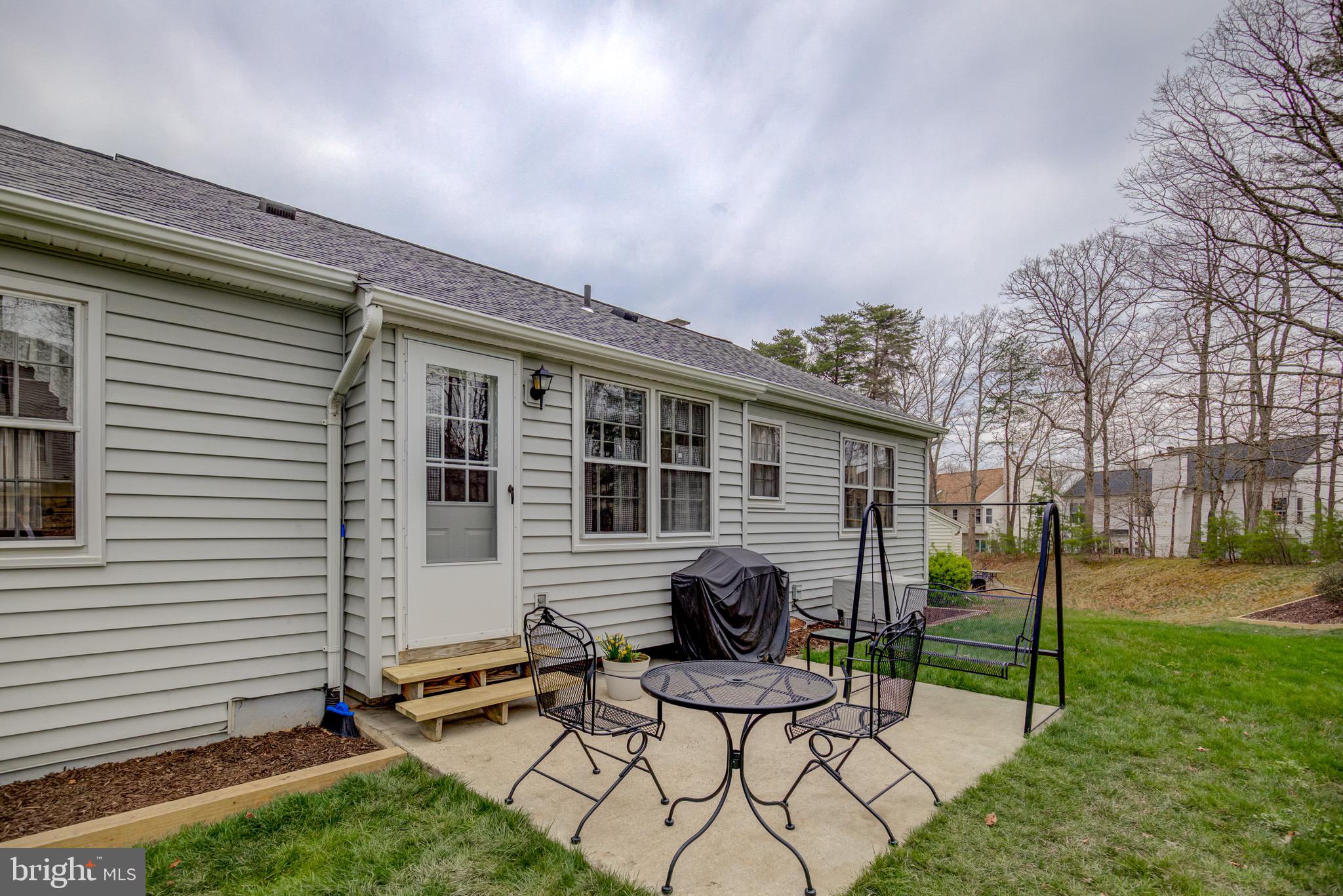8921 Renshaw Court Springfield, VA 22153 - Photo 10 of 42 grilling area, dine el fresco