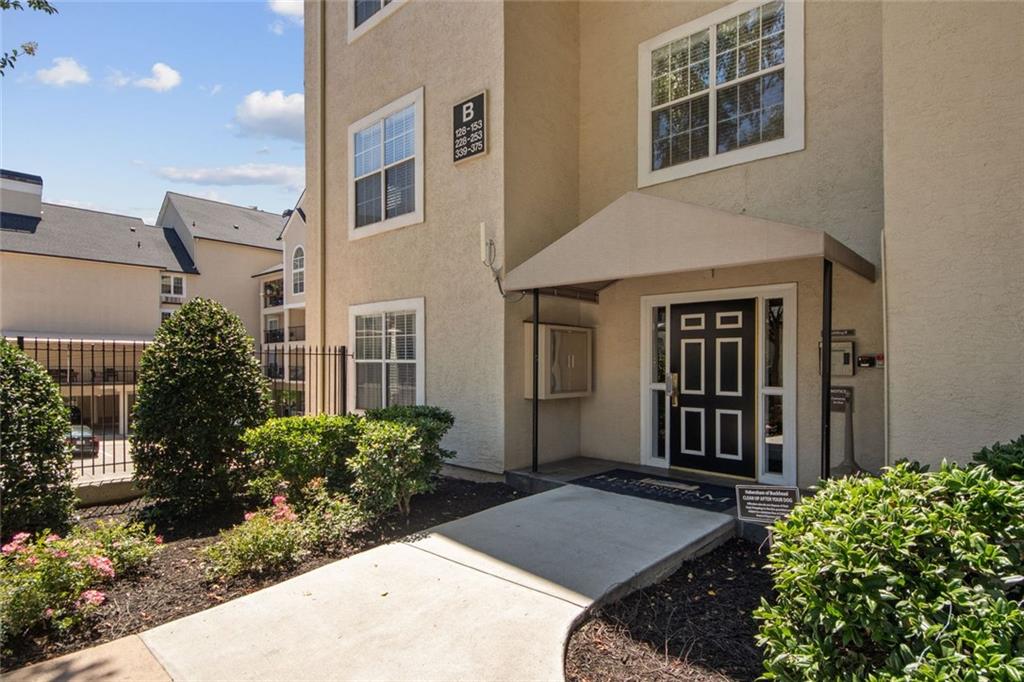 3655 Habersham Road Northeast, Unit B141 Atlanta, GA 30305 - Photo 18 of 19
