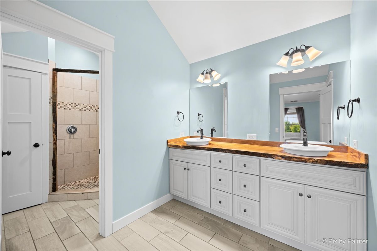 16614 Harmony Road Huntley, IL 60142 - Photo 11 of 81