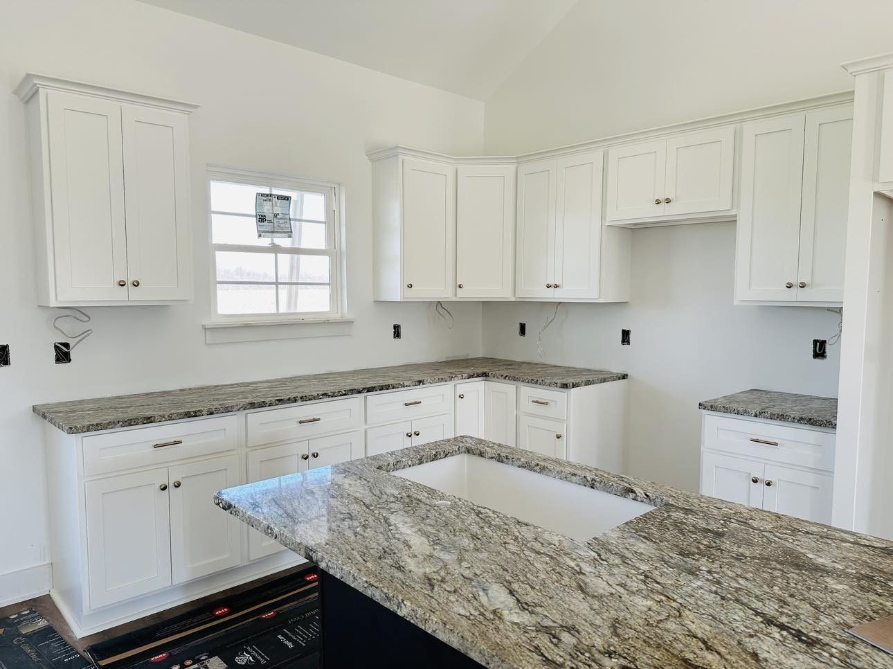 141 Dugout Road Summertown, TN 38483 - Photo 2 of 6 Gallery Image 2