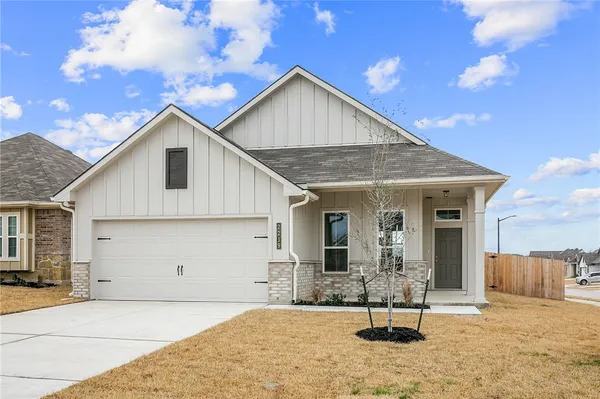 $2,250 | 2219 Johnny Lyon Court, Bryan, TX 77807