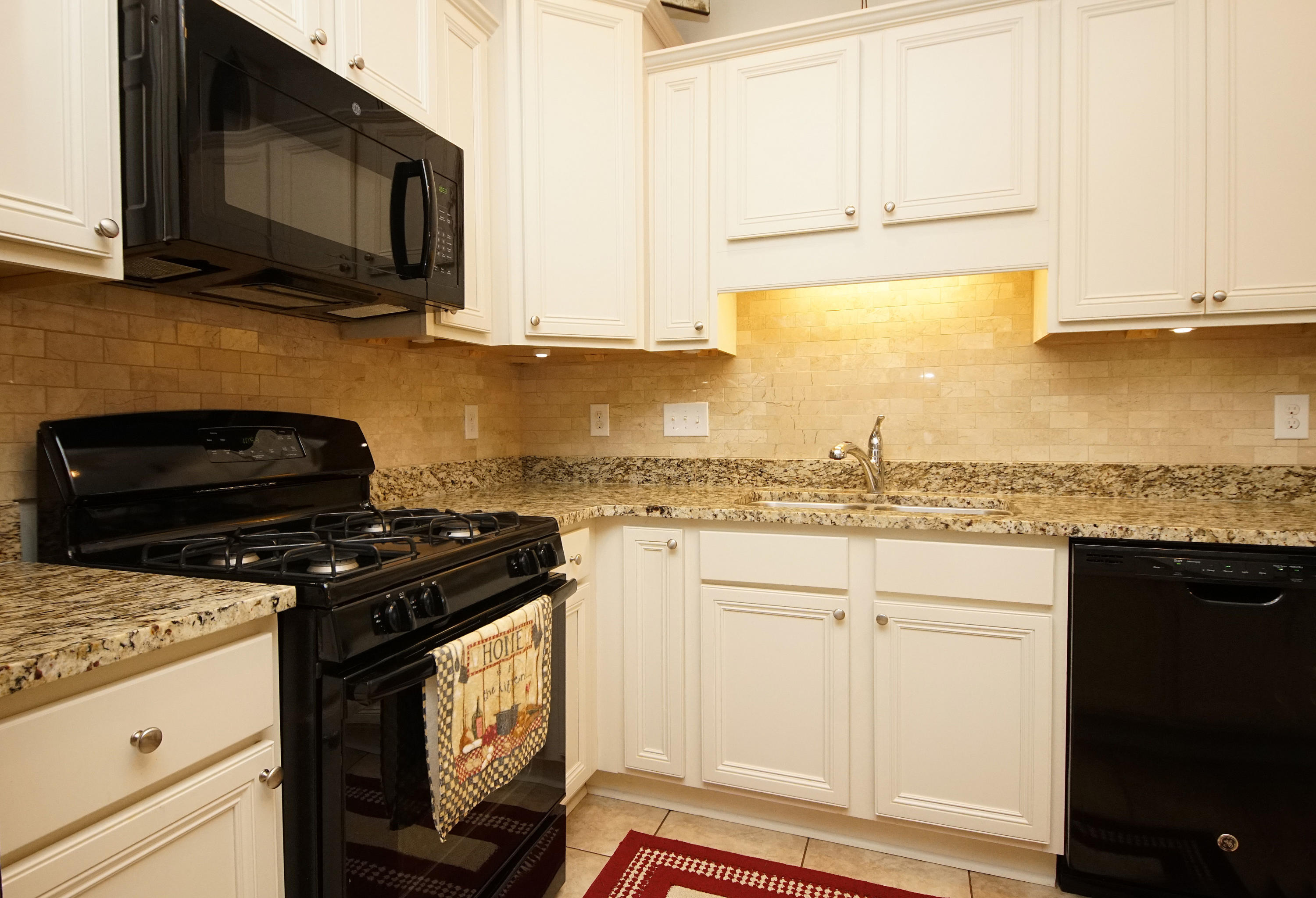 333 Whitman Way Freeport, FL 32439 - Photo 8 of 33 Gallery Image 8