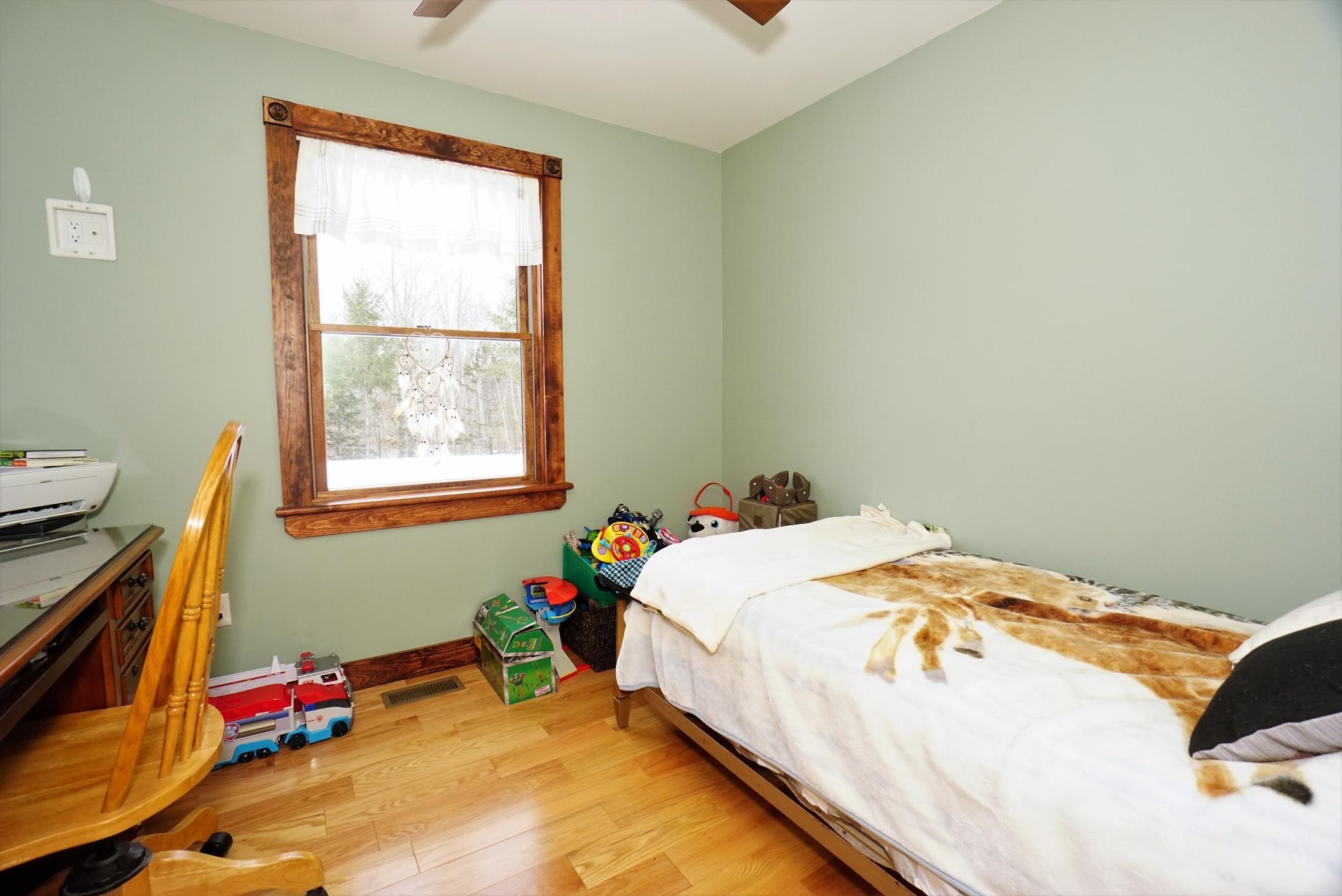 364 Sandown Road Fremont, NH 03044 - Photo 28 of 40