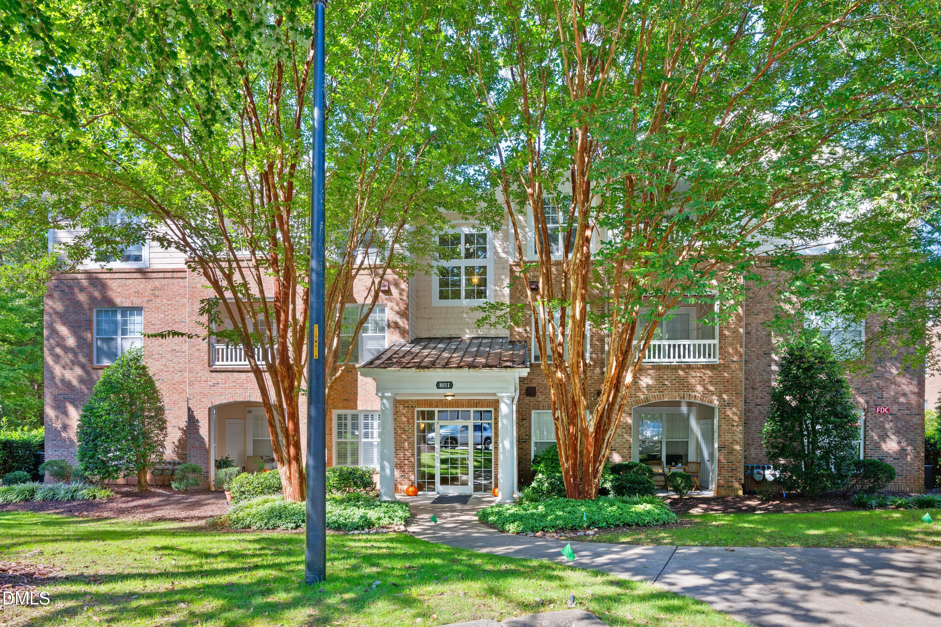 8011 Allyns Landing Way, Unit 302 Raleigh, NC 27615 - Photo 21 of 29 8011_Allyns_Landing_Way-3