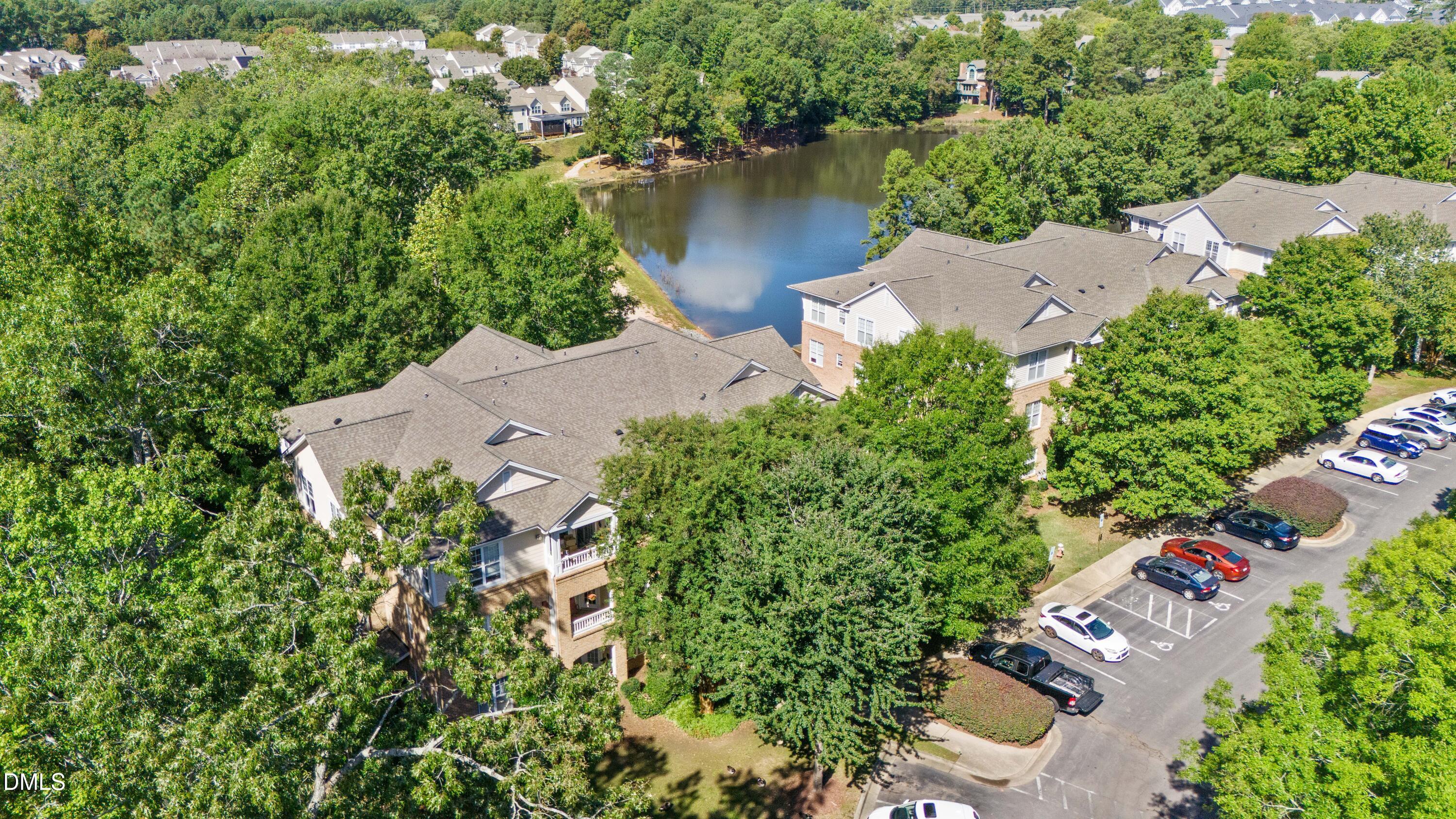 8011 Allyns Landing Way, Unit 302 Raleigh, NC 27615 - Photo 25 of 29 8011_Allyns_Landing_Way-32