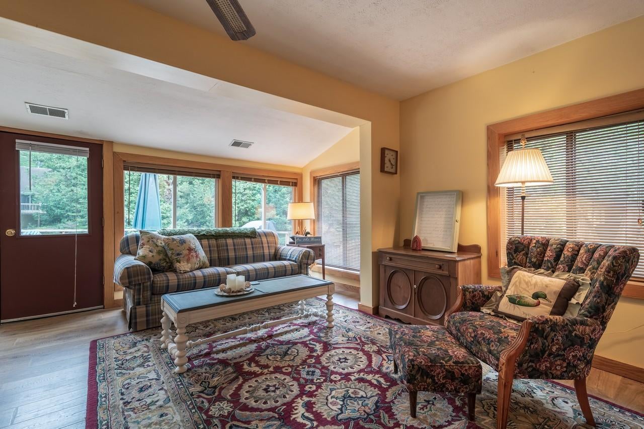 6069 Parke Road Indian River, MI 49749 - Photo 4 of 34 Gallery Image 4