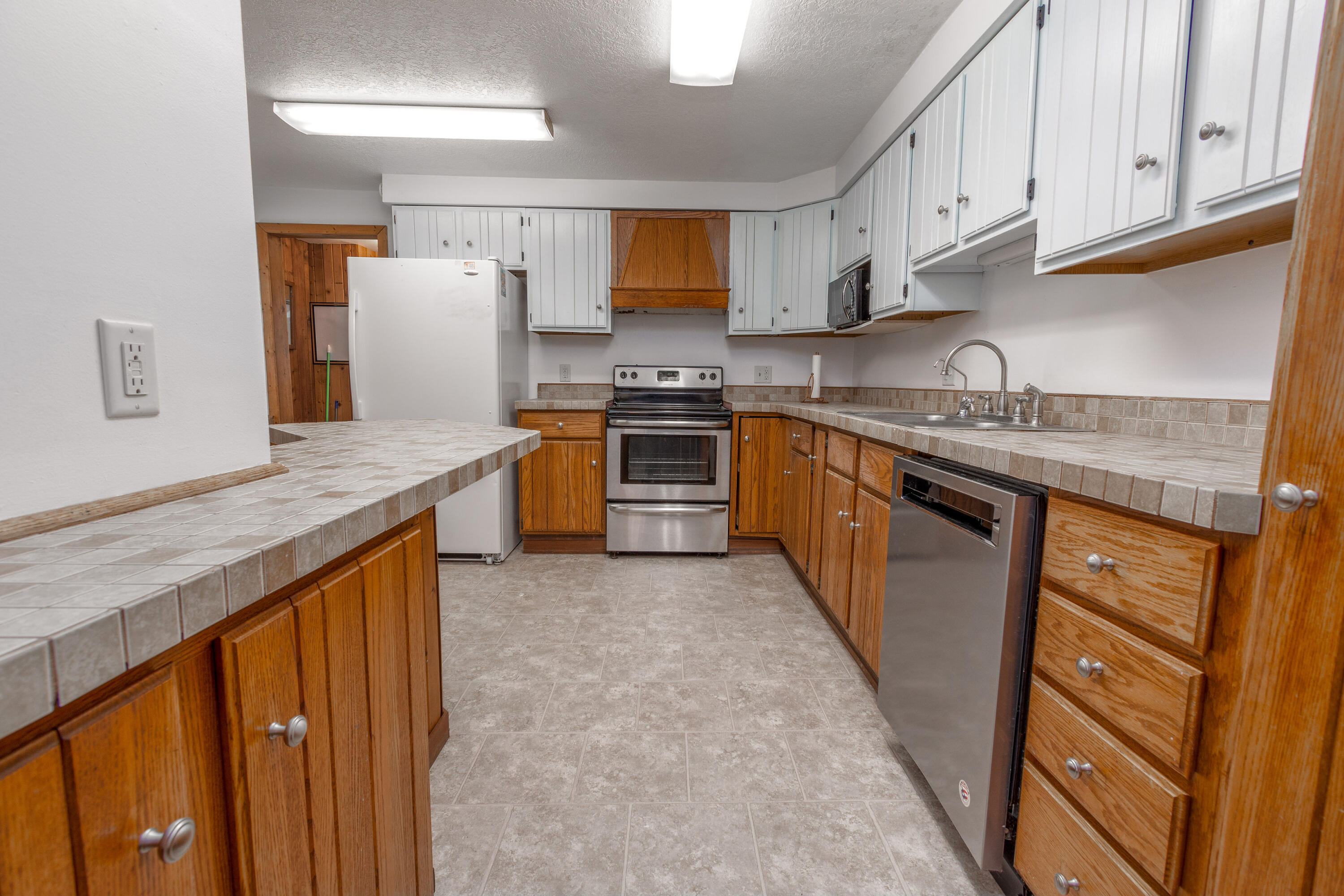 3760 Pickett Road Albion, MI 49224 - Photo 21 of 42 20