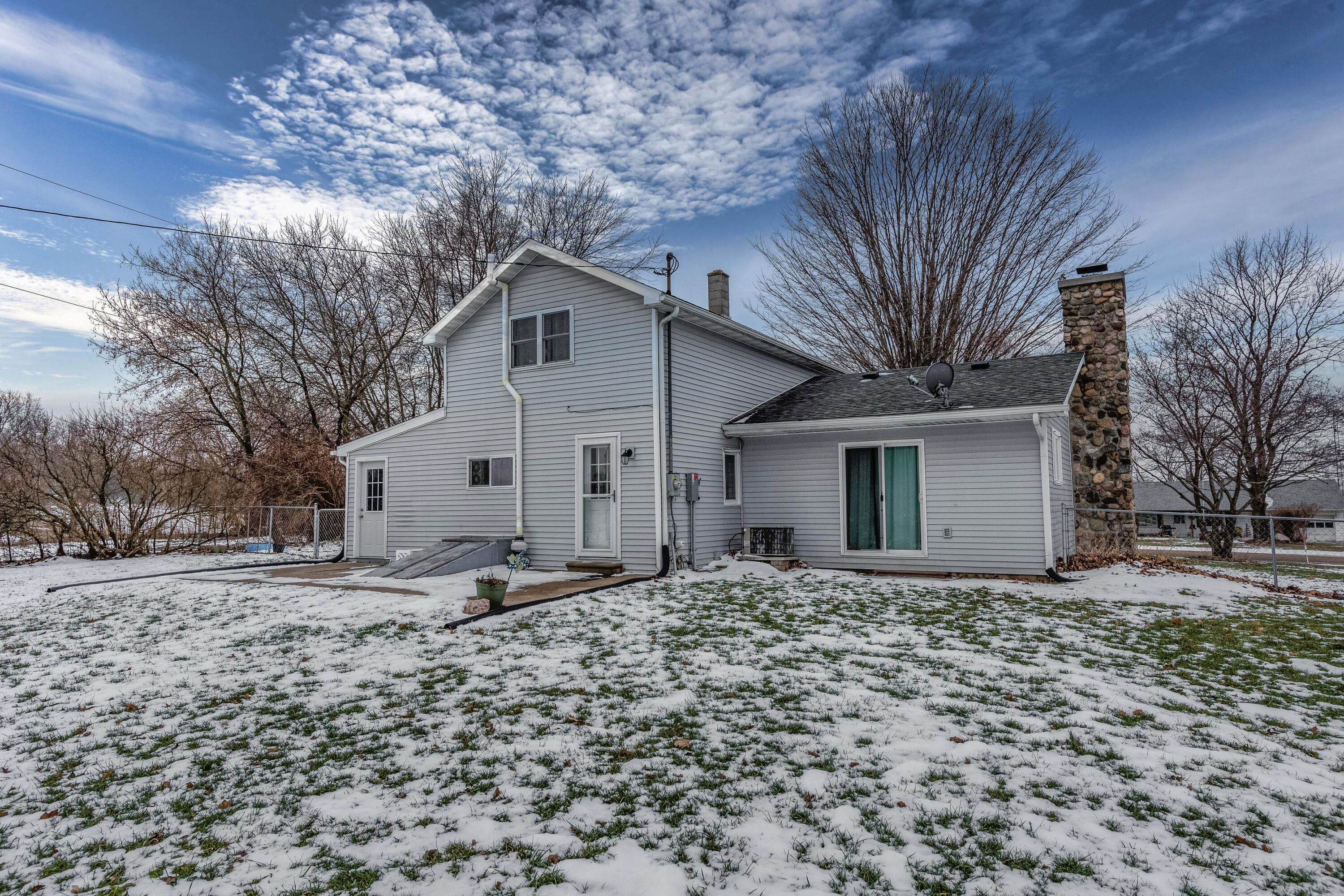 3760 Pickett Road Albion, MI 49224 - Photo 5 of 42 4