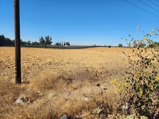 $1,199,000 | 17689 Manning Avenue, Reedley, CA 93654
