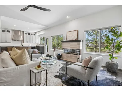 $850,000 | 670 Clarendon Drive, Longmont, CO 80504