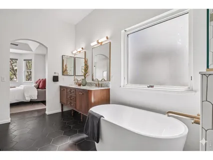 $850,000 | 670 Clarendon Drive, Longmont, CO 80504