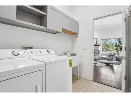 $850,000 | 670 Clarendon Drive, Longmont, CO 80504