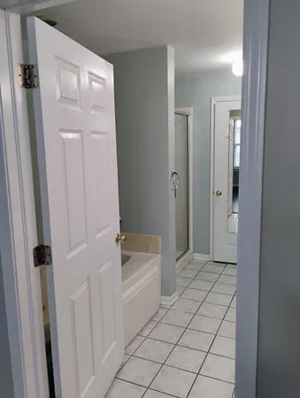 $2,800 | 1128 Georgetown Way, Unit 1128, Vernon Hills, IL 60061