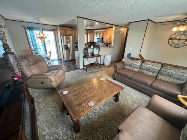 $259,000 | 917 Eastview Drive, Riverton, WY 82501