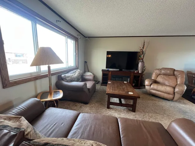 $259,000 | 917 Eastview Drive, Riverton, WY 82501